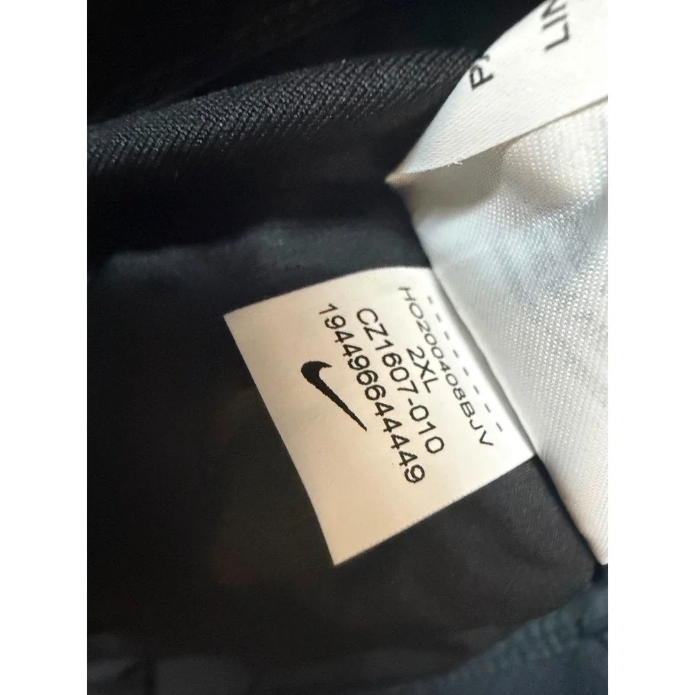 Nike nwot aeroloft
